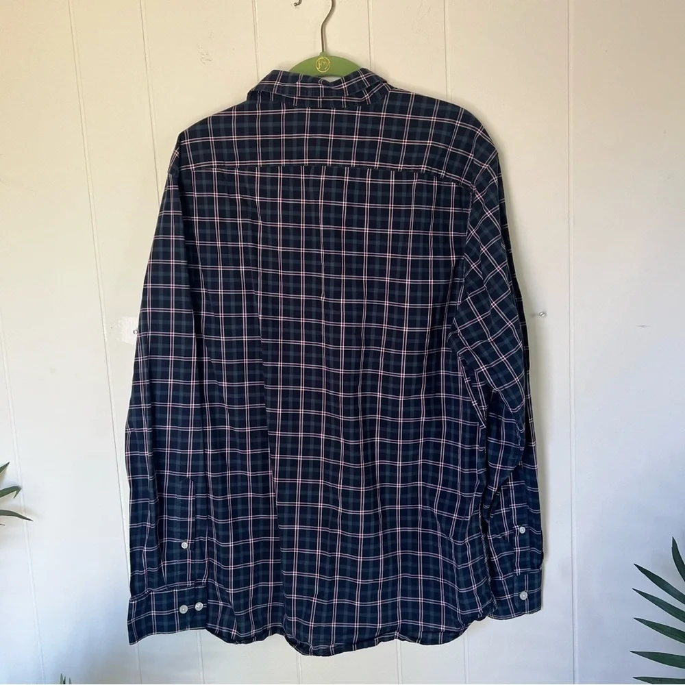 Banana Republic stylish navy